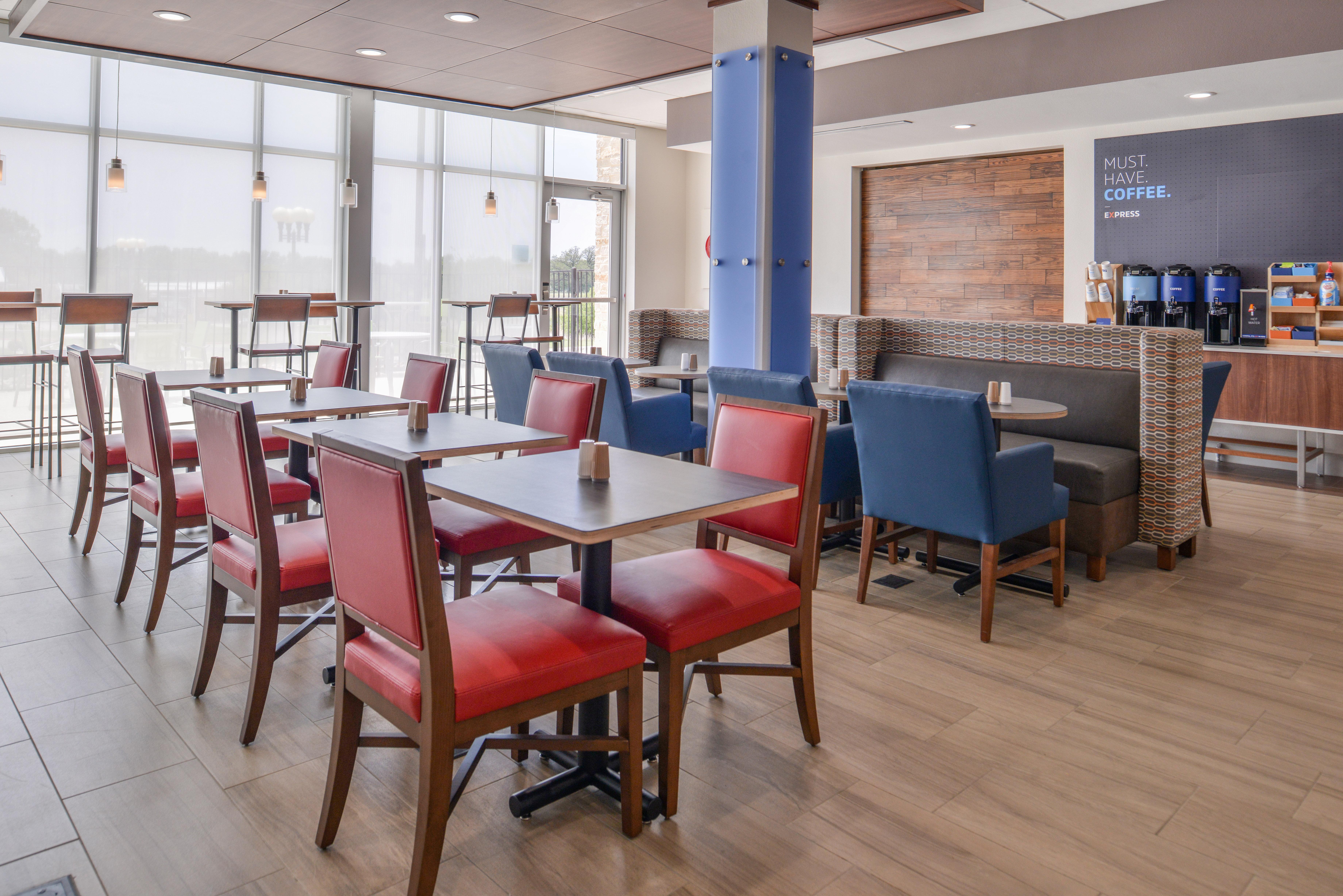 Holiday Inn Express - Early By Ihg Exterior foto
